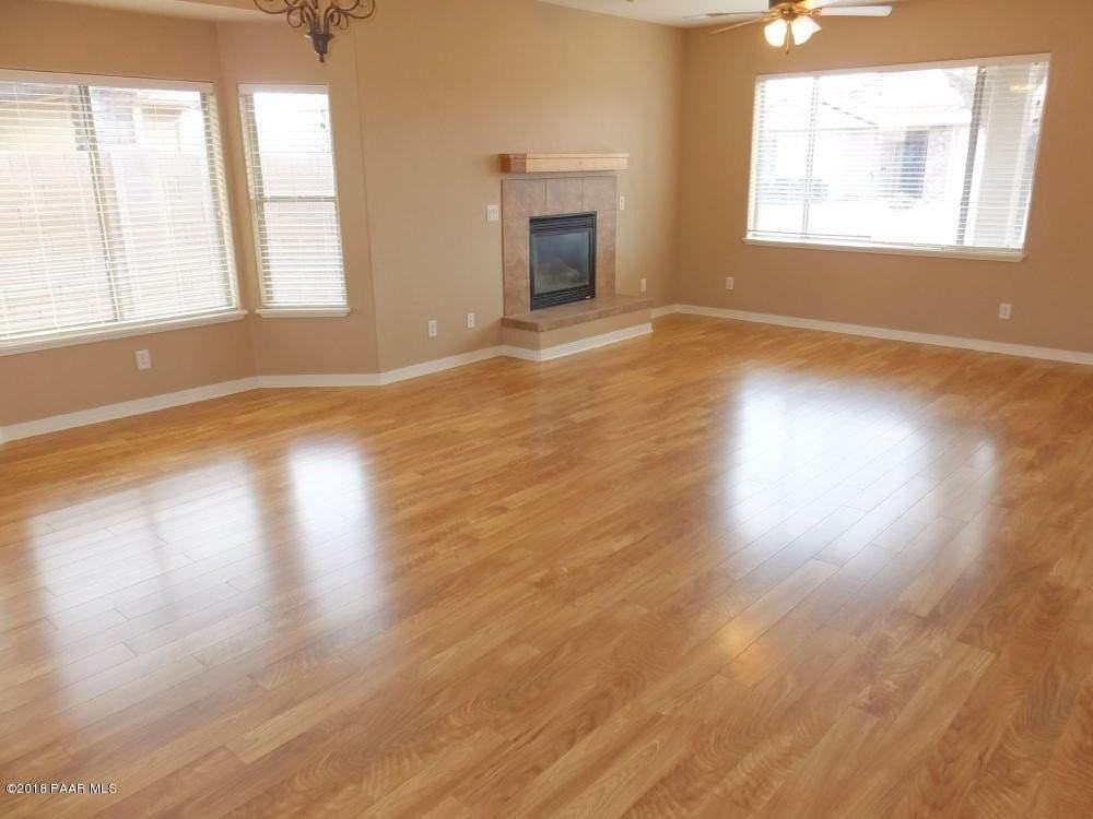 604 N Magdalena St - Photo 2 of 22