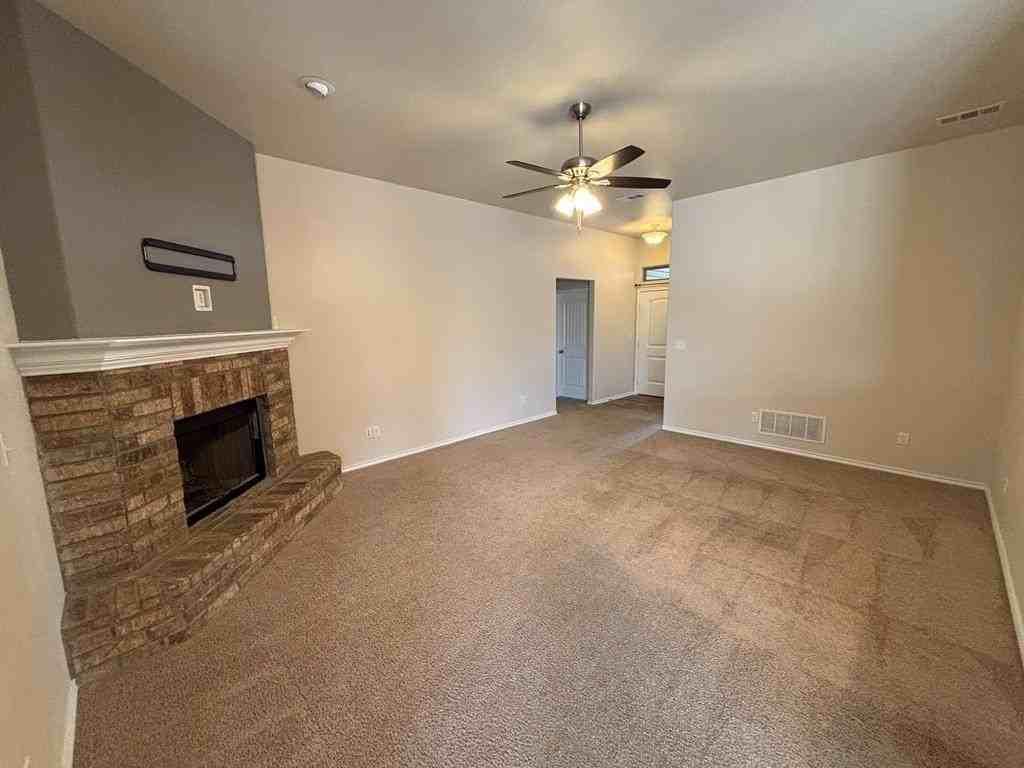 6700 Cattleman Dr - Photo 3 of 40