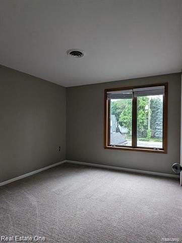302 E Ann Arbor Trl - Photo 2 of 13