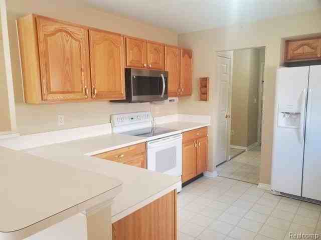 4198 Gardenia Dr - Photo 7 of 16