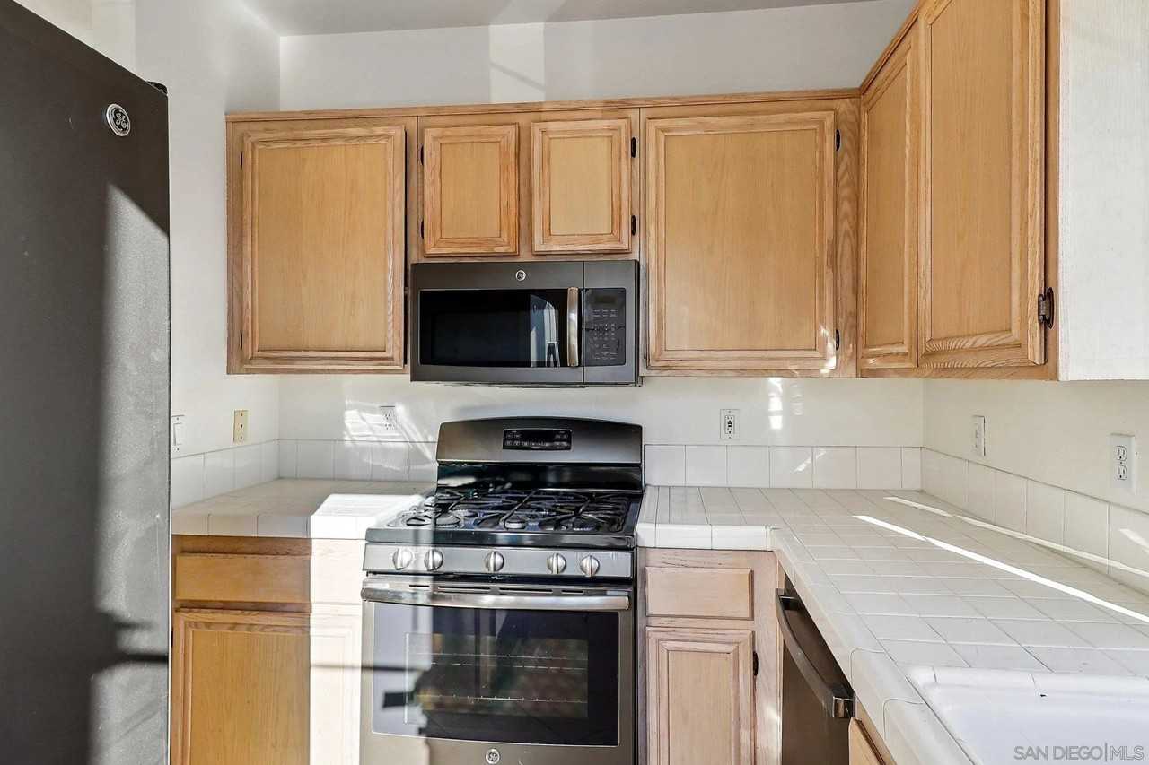 11410 Via Rancho San Diego #38 - Photo 6 of 16
