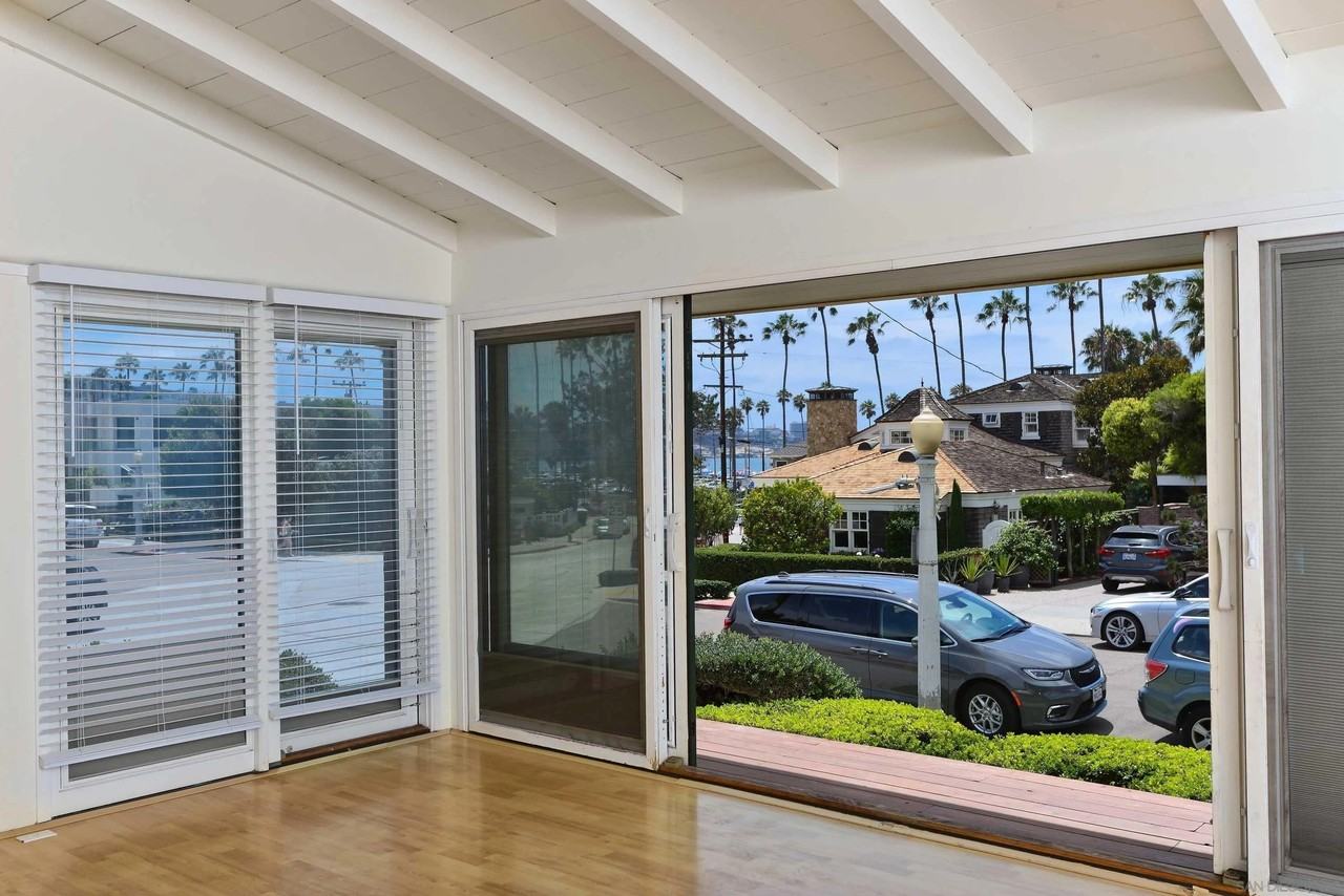 8405 Paseo Del Ocaso - Photo 6 of 29