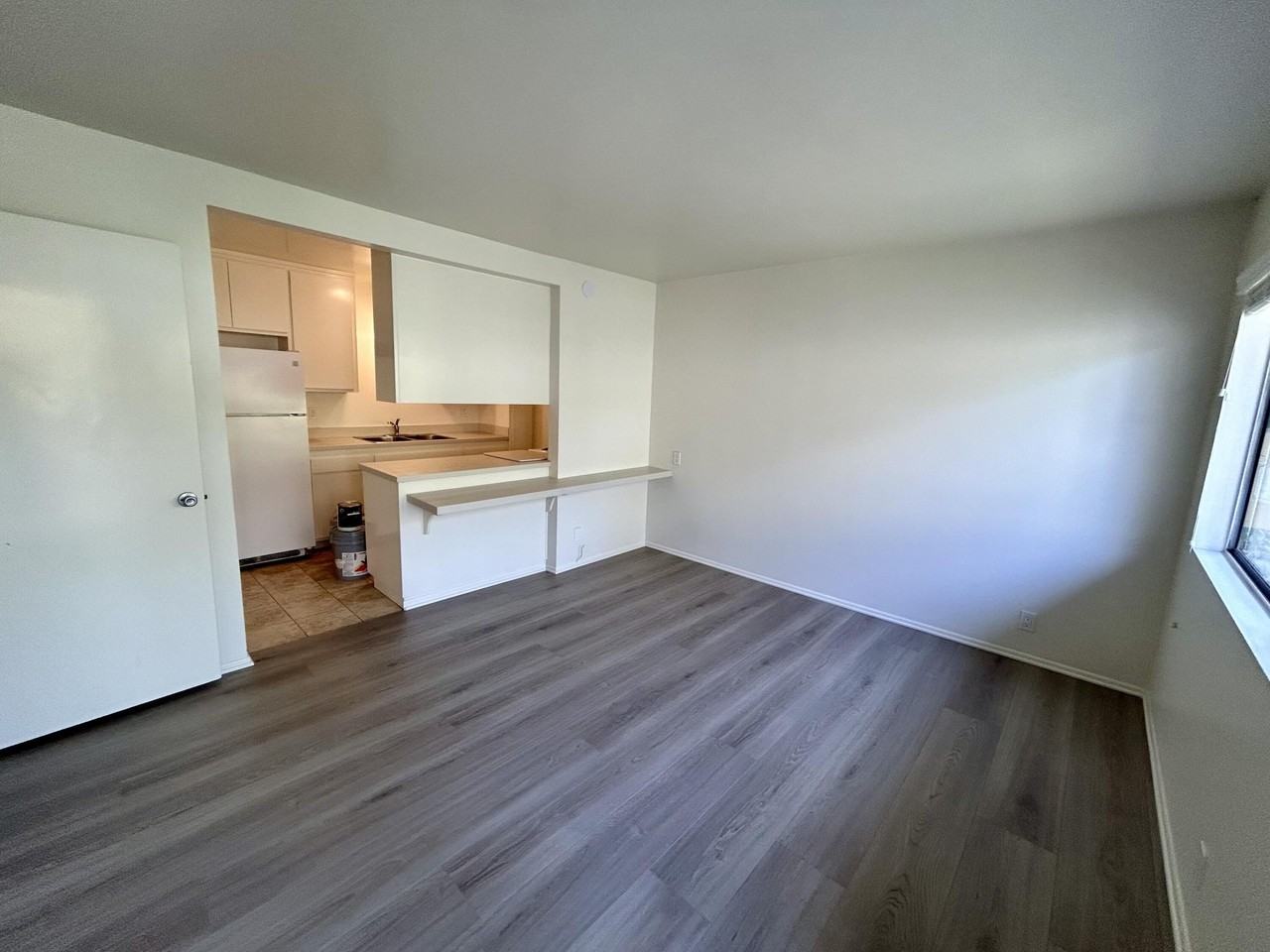 1423 Park Pl #19 - Photo 4 of 12