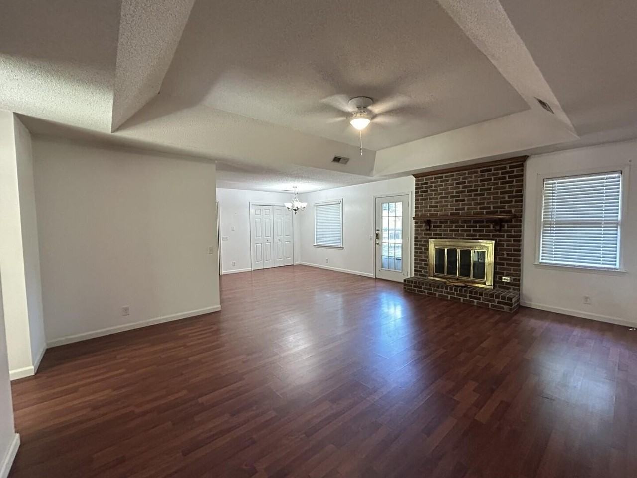 1310 Crowndale Dr - Photo 2 of 23