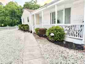 104 Nautilus Dr - Photo 1 of 1
