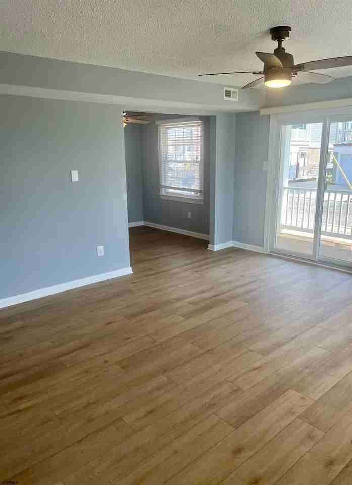 5401 Edgewater Ave #5401 - Photo 2 of 9