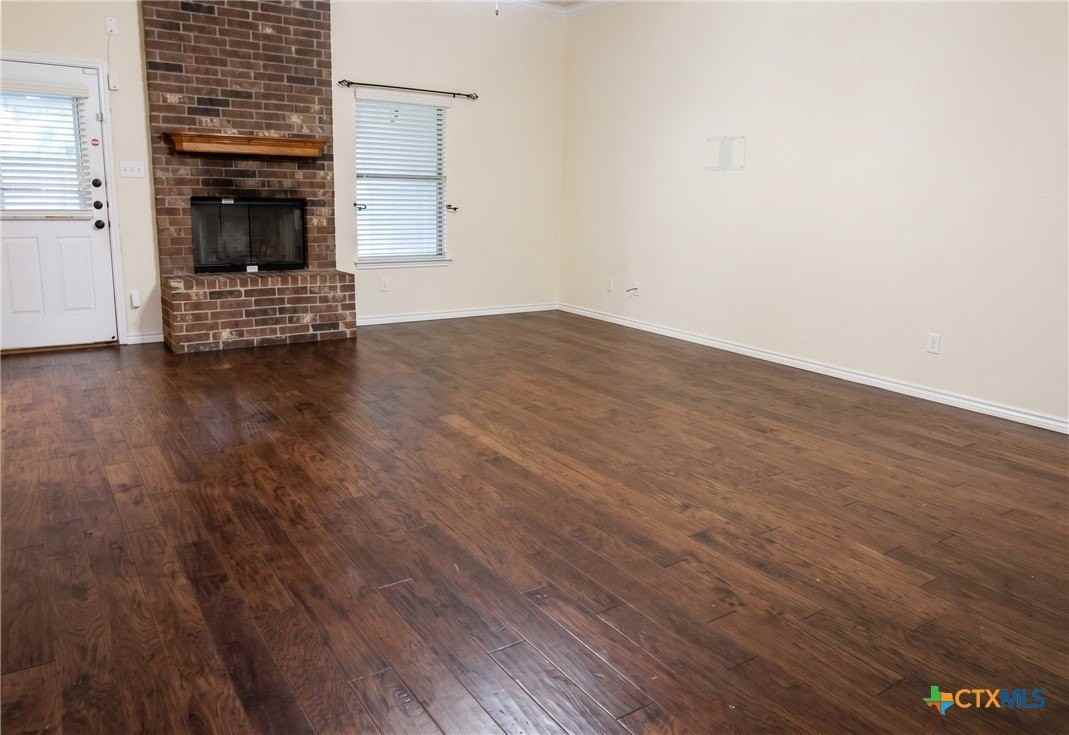 1904 Mike Dr - Photo 2 of 12