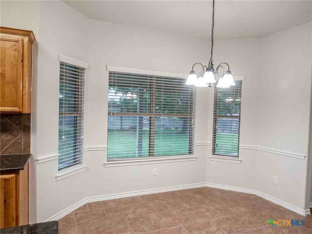 1904 Mike Dr - Photo 5 of 12