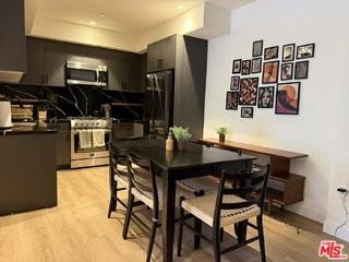 1110 S Spaulding Ave #204 - Photo 4 of 8