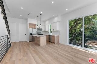 1821 Ashmore Pl #1 - Photo 3 of 8