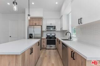 1821 Ashmore Pl #1 - Photo 4 of 8