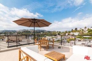 featured image of 2926 Rowena Ave #2
