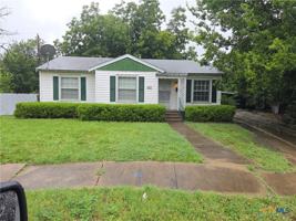 featured image of 921 Duval Ct