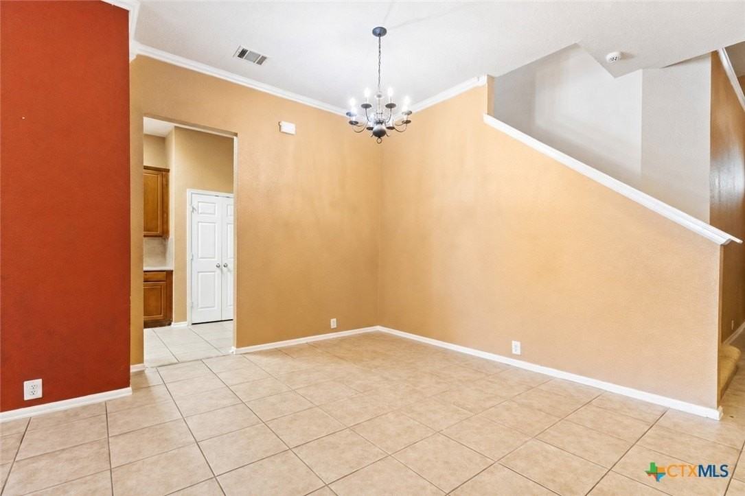 3527 Mendocino Park - Photo 6 of 28