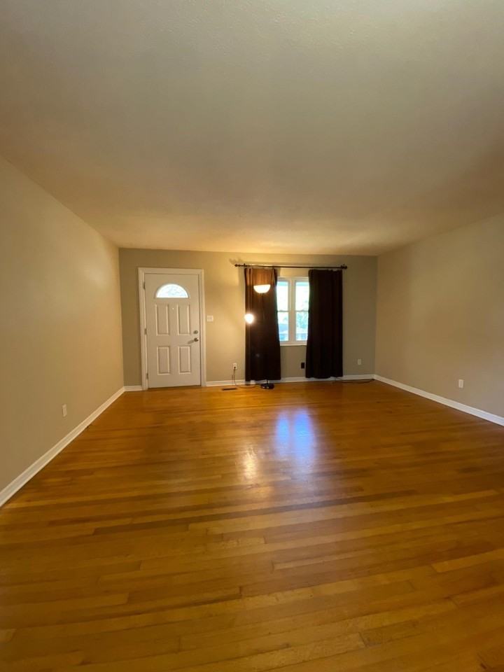 899 Tamarack Ave - Photo 7 of 25