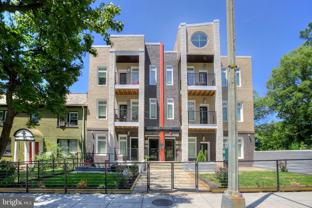 1220 19th St Ne #1B - Photo 1 of 1