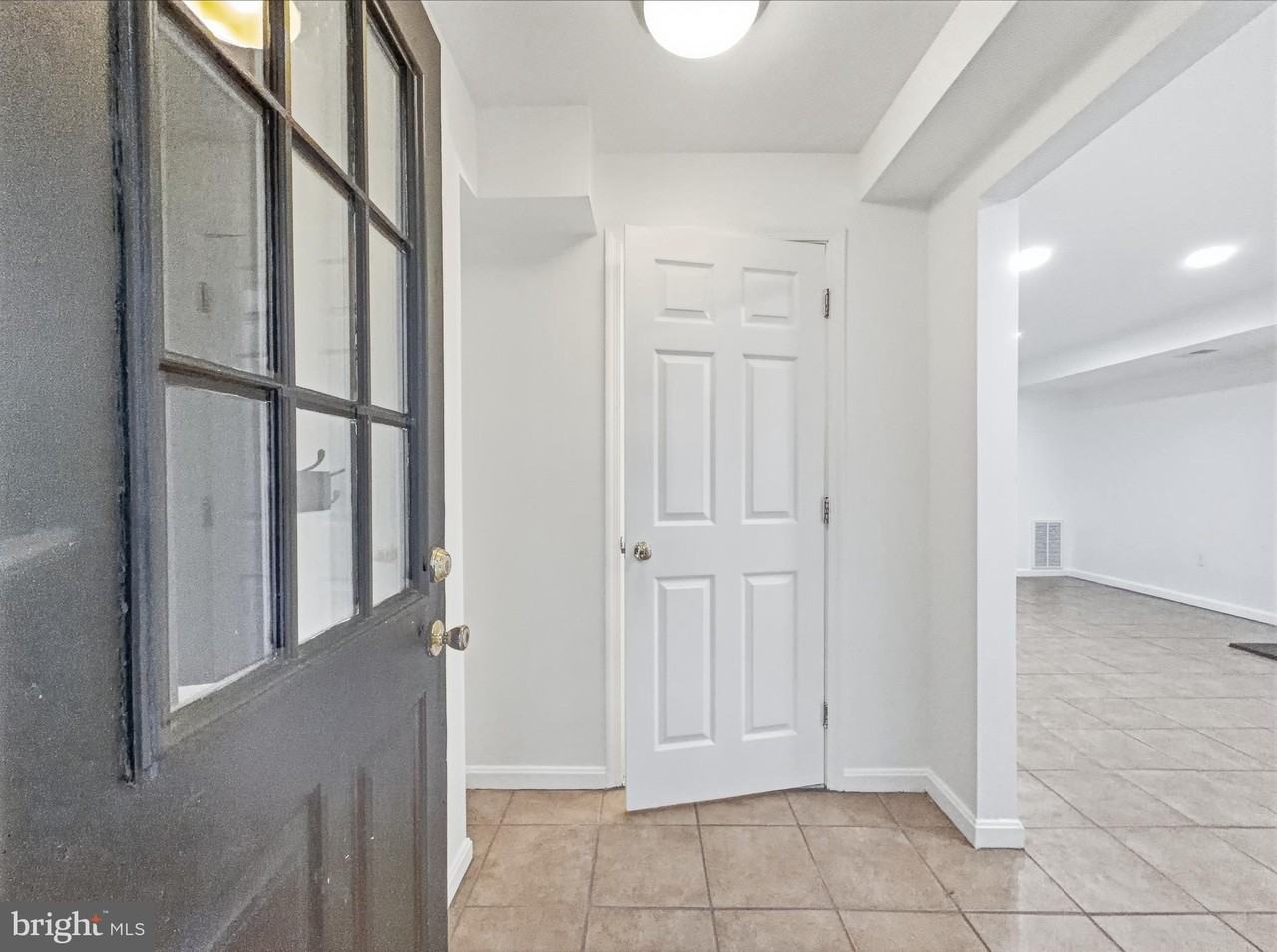 1813 8th St Nw #LL - Photo 7 of 38