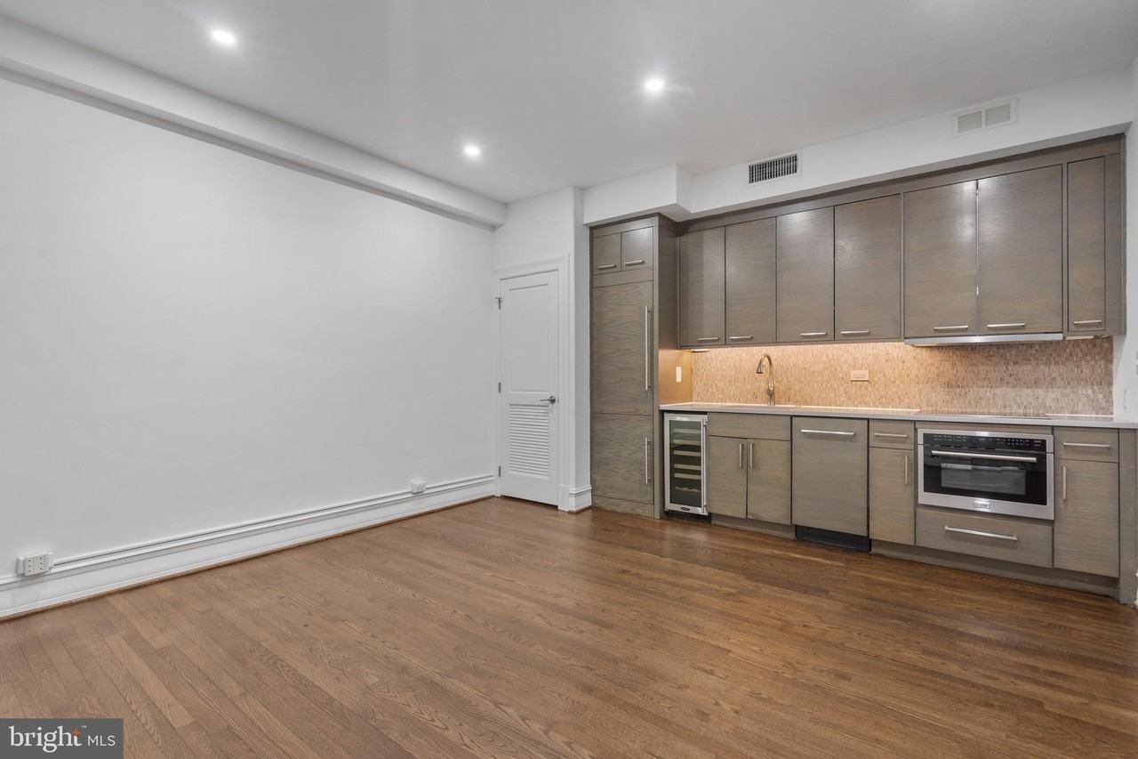 1801 16th St Nw #203 - Photo 7 of 22