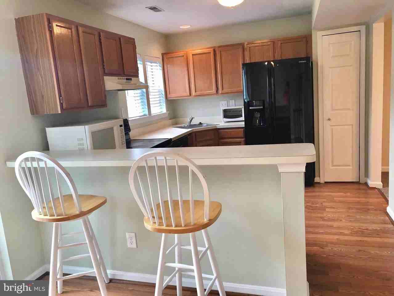 717 Orley Pl - Photo 6 of 27