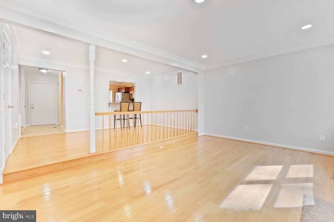 11572 Summer Oak Dr - Photo 4 of 19