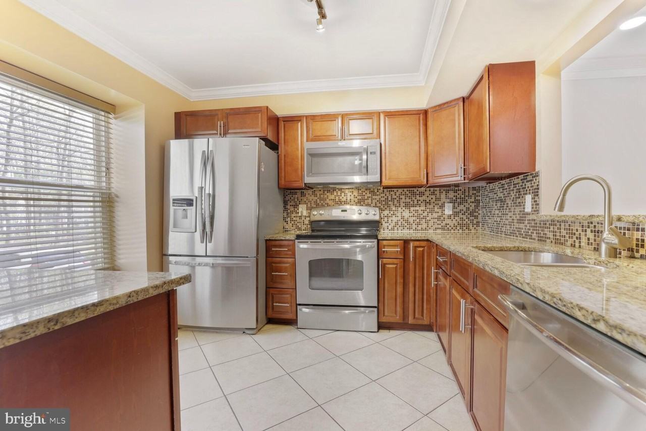 11572 Summer Oak Dr - Photo 5 of 19