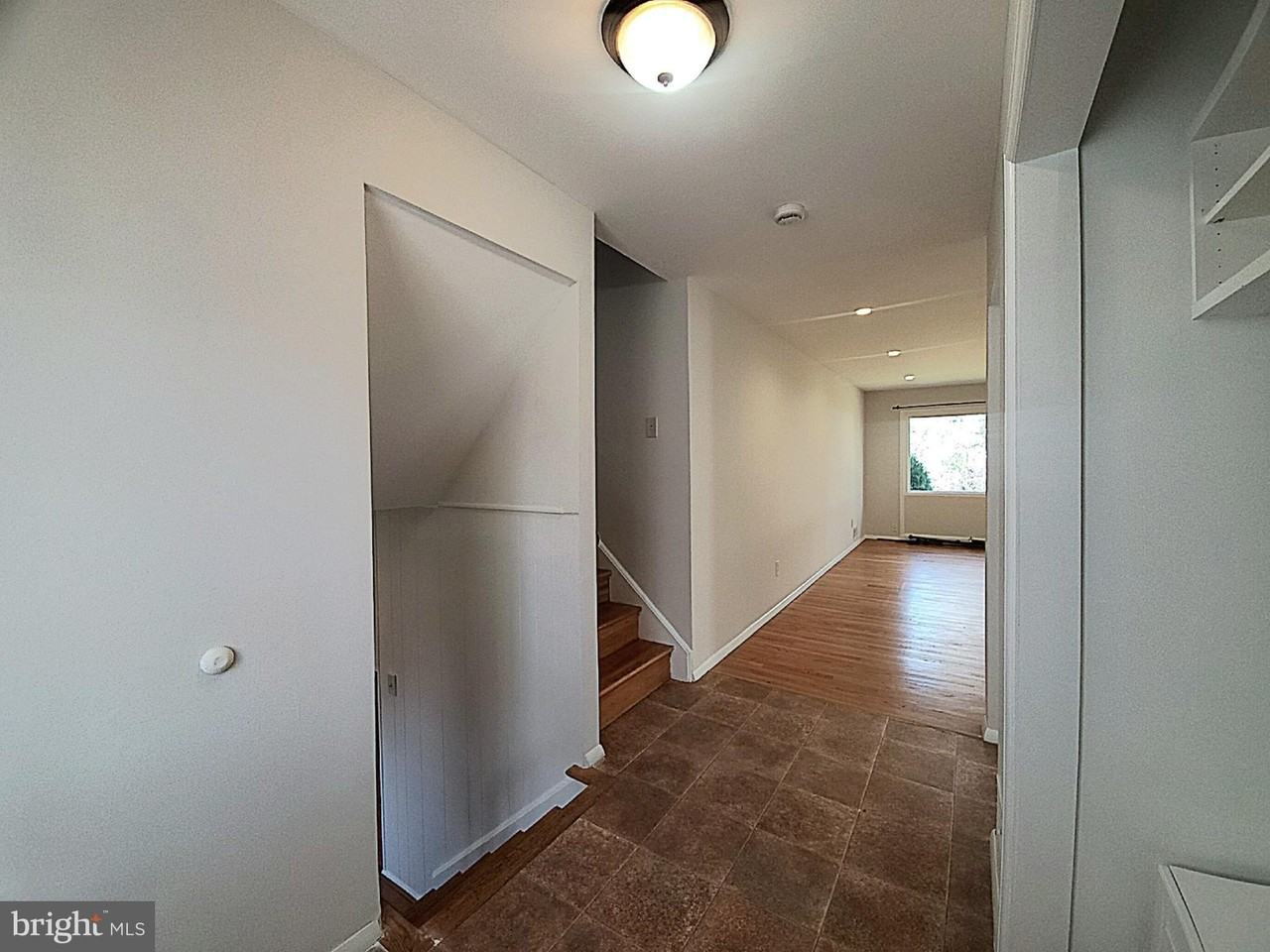 702 W Edmonston Dr - Photo 6 of 38