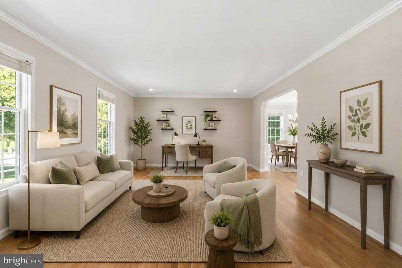 704 Fordham St - Photo 2 of 41