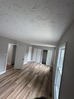 2745 Red Oak Ln - Photo 5 of 20