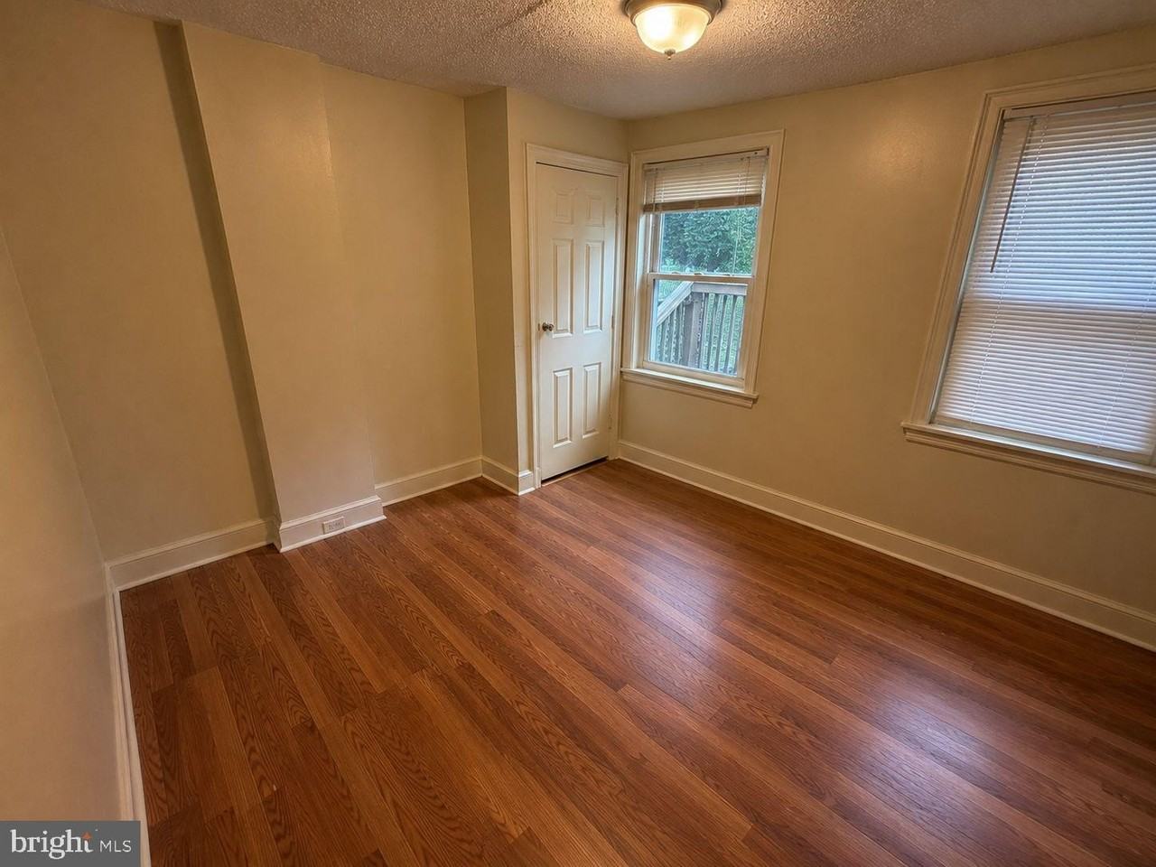 26 W Union St - Photo 7 of 14