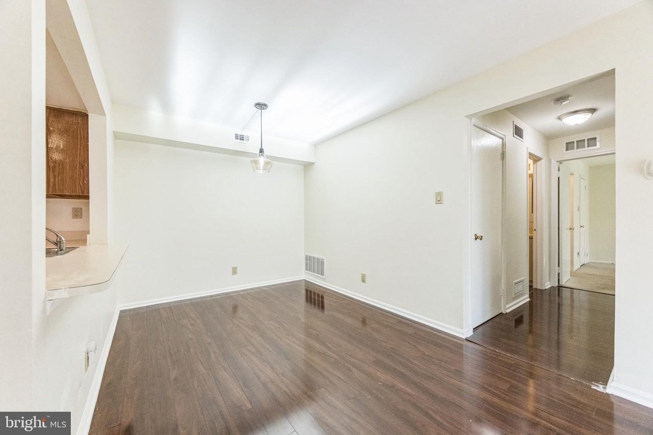 4305-A Fenwick Ln - Photo 6 of 17
