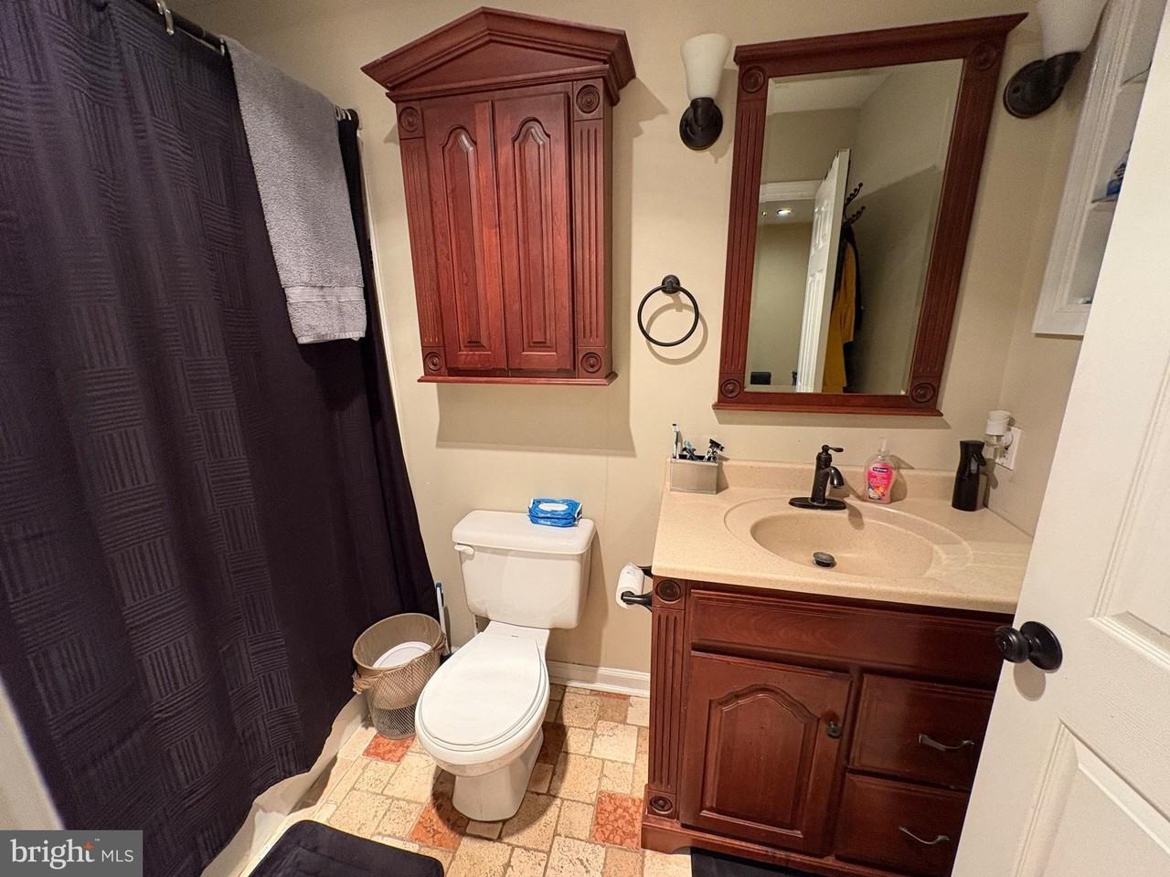 394 Croshaw Rd #A - Photo 5 of 37