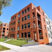 featured image of 2630 N Hackett Ave