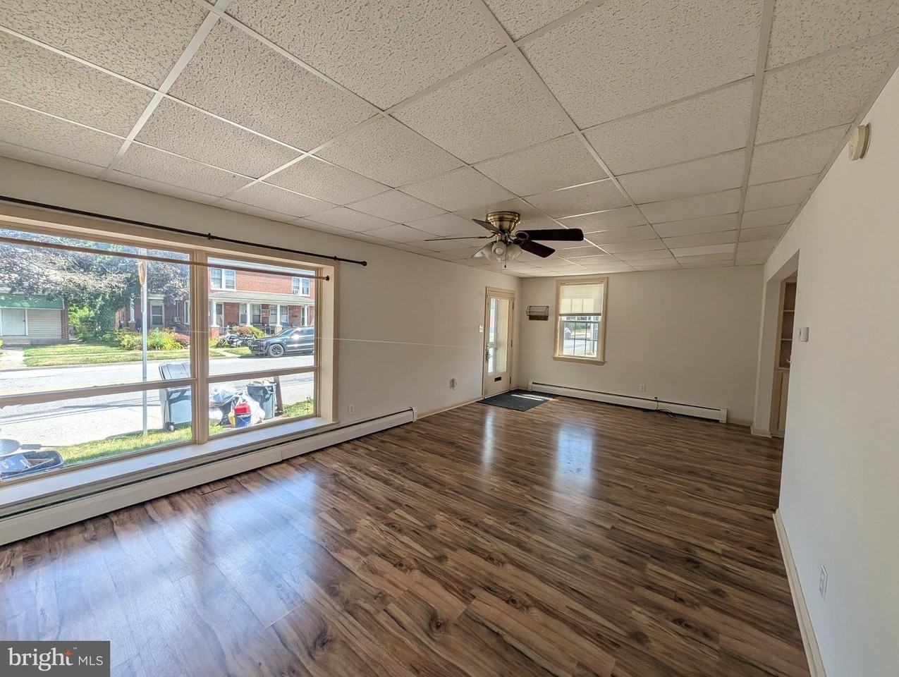 213A Lincoln Way W