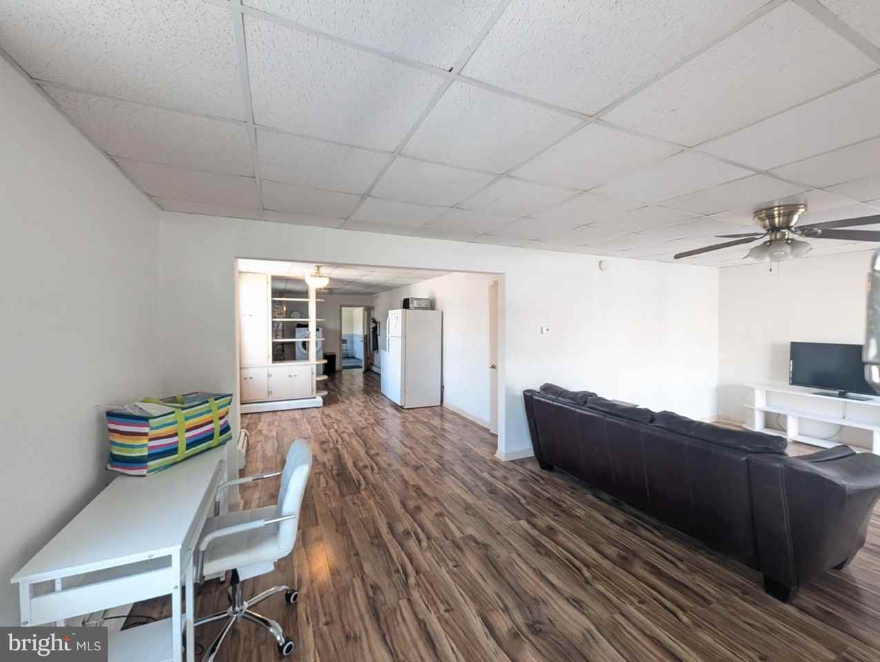 213A Lincoln Way W - Photo 3 of 19