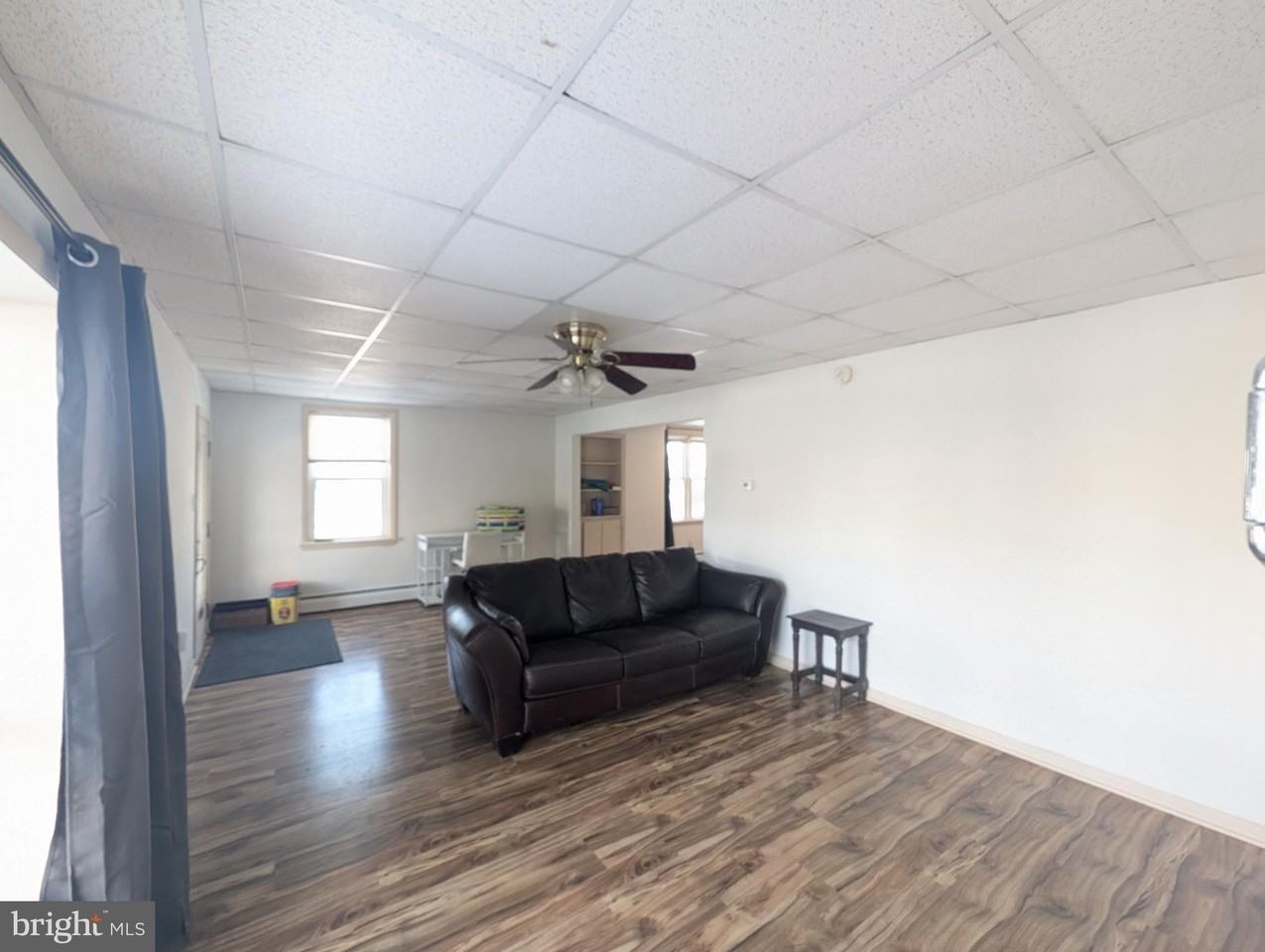 213A Lincoln Way W - Photo 4 of 19