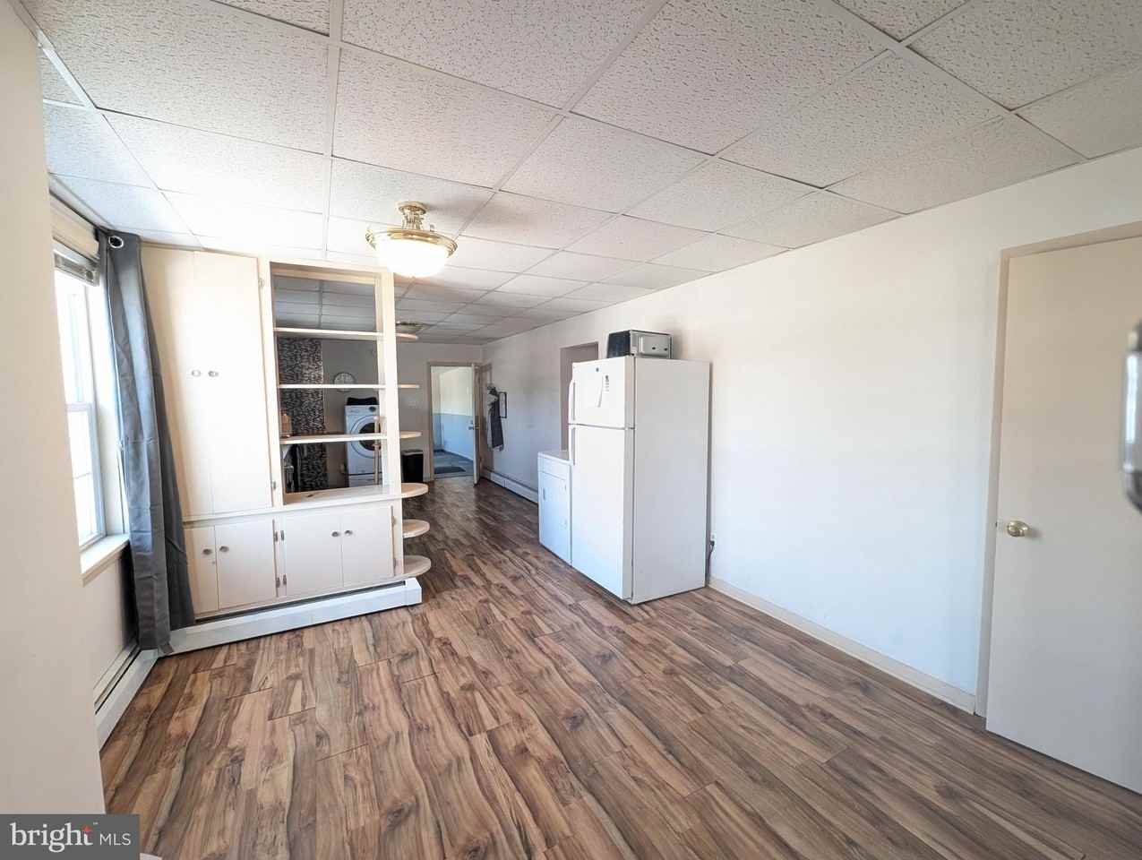 213A Lincoln Way W - Photo 6 of 19