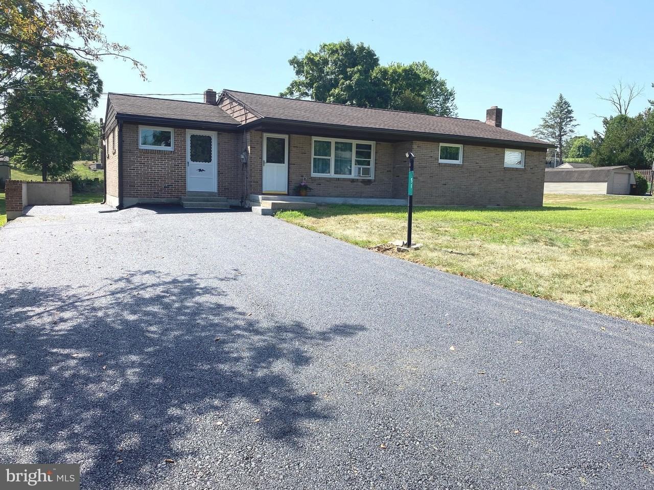 51 Clay Slate Rd