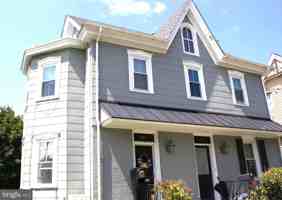 featured image of 28 N Main St #24