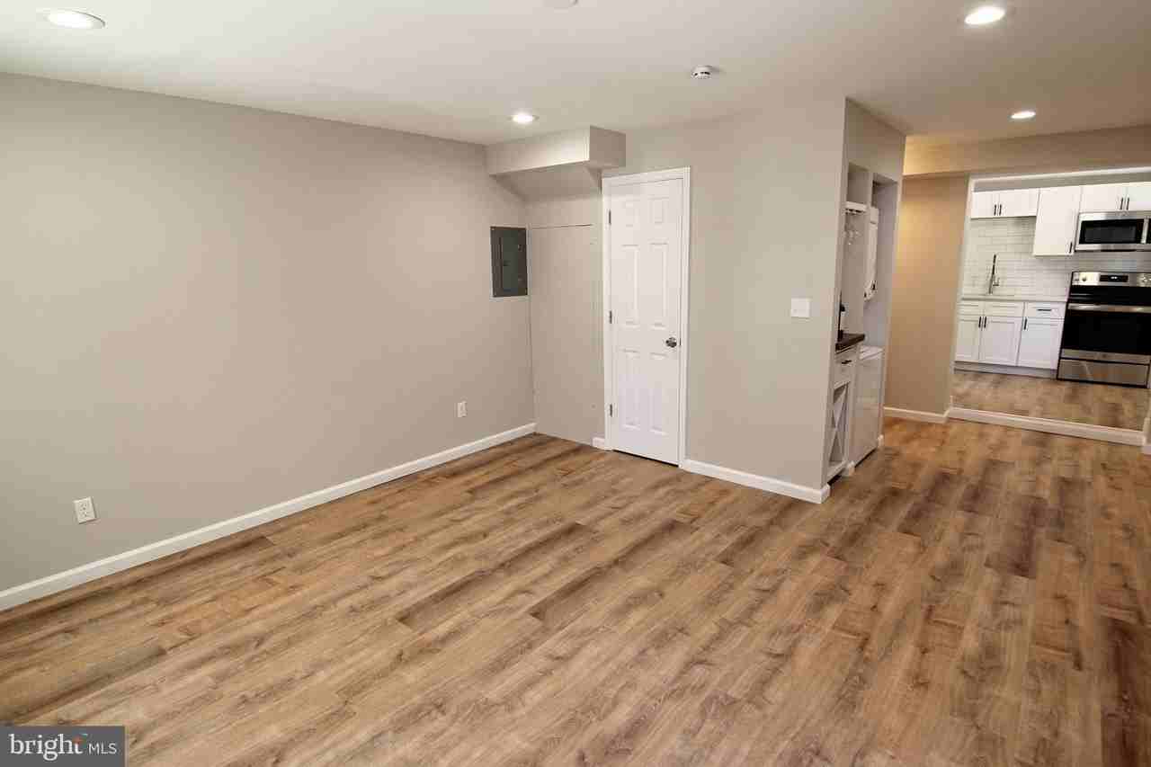 617 Ford St #4 - Photo 3 of 15