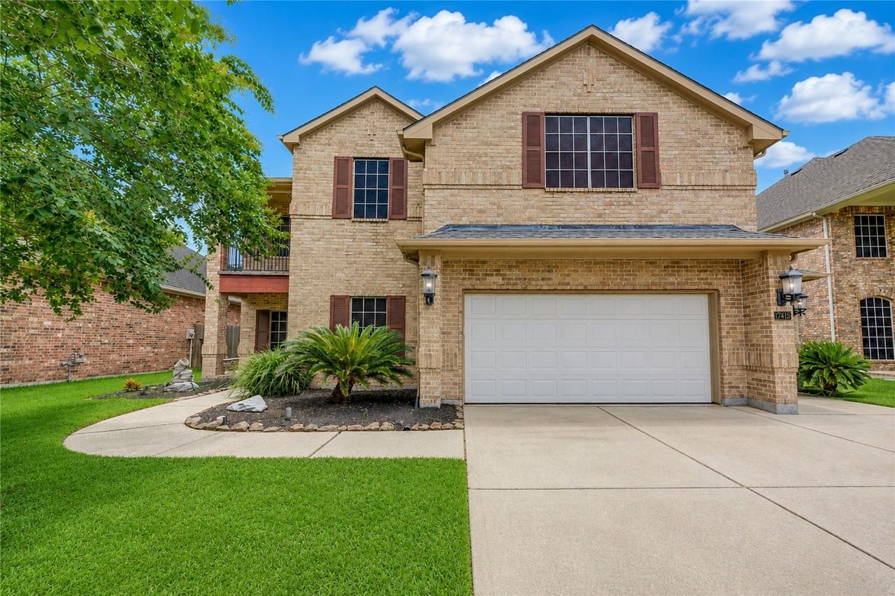 17415 Elverson Oaks Dr - Photo 2 of 21