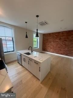 649 N 15th St #3 - Photo 2 of 11