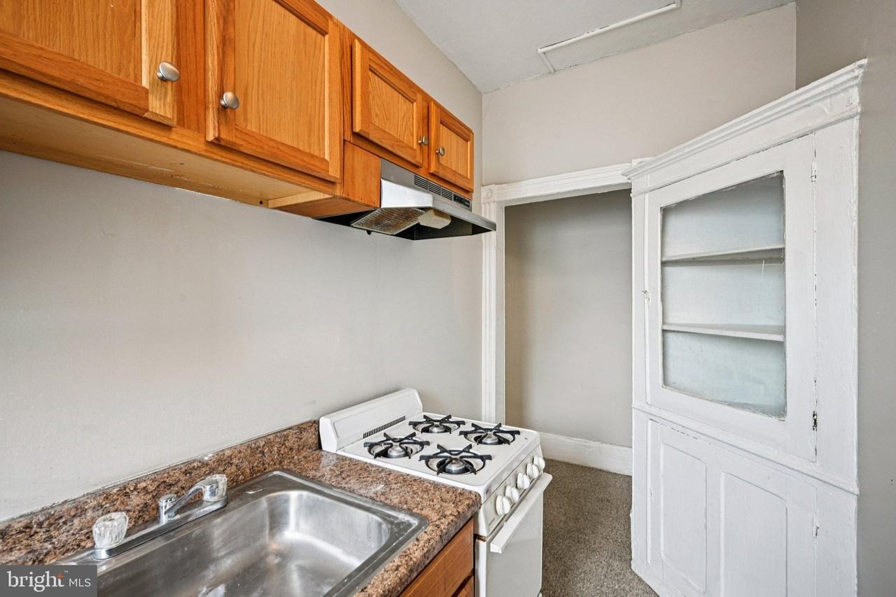 201 N 59th St - Photo 6 of 11