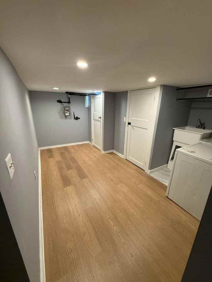 2449 N Corlies St - Photo 4 of 9