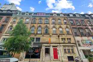 2116 Walnut St #3R - Photo 1 of 1