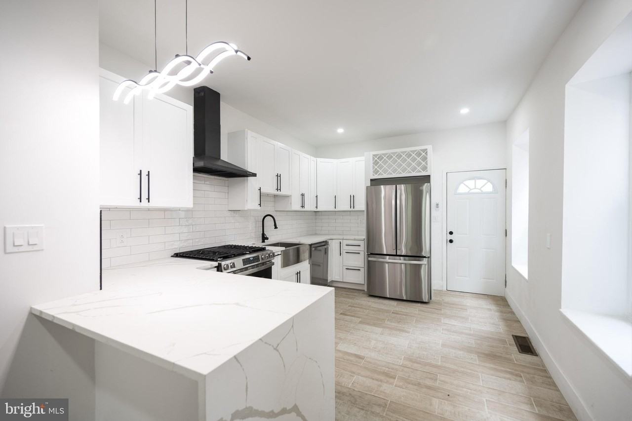 3712 Manayunk Ave - Photo 5 of 34