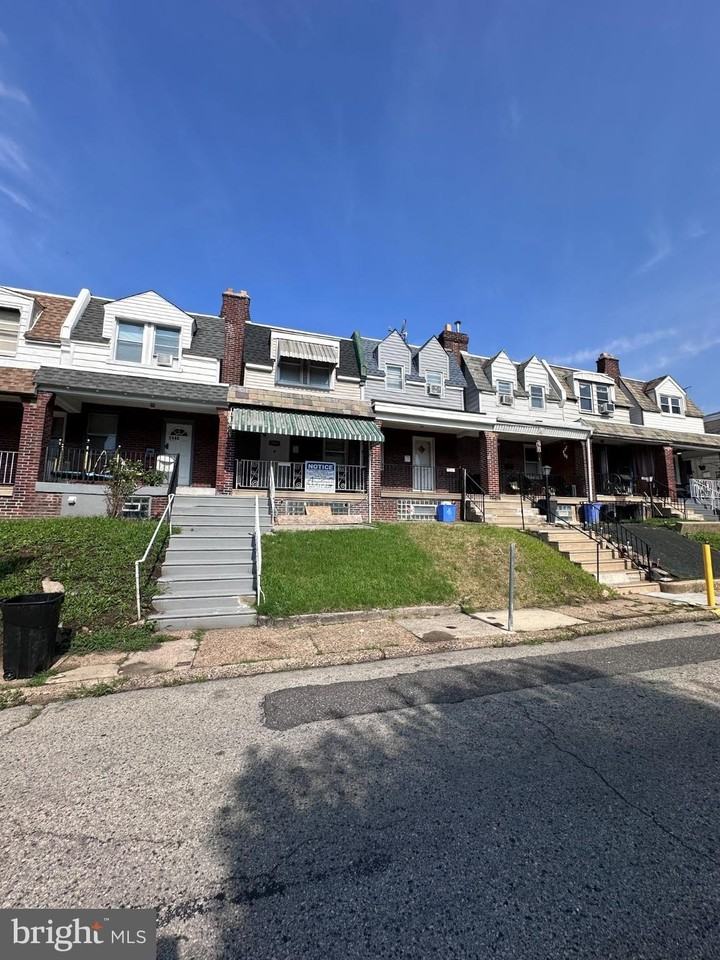3948 Howland St - Photo 7 of 21