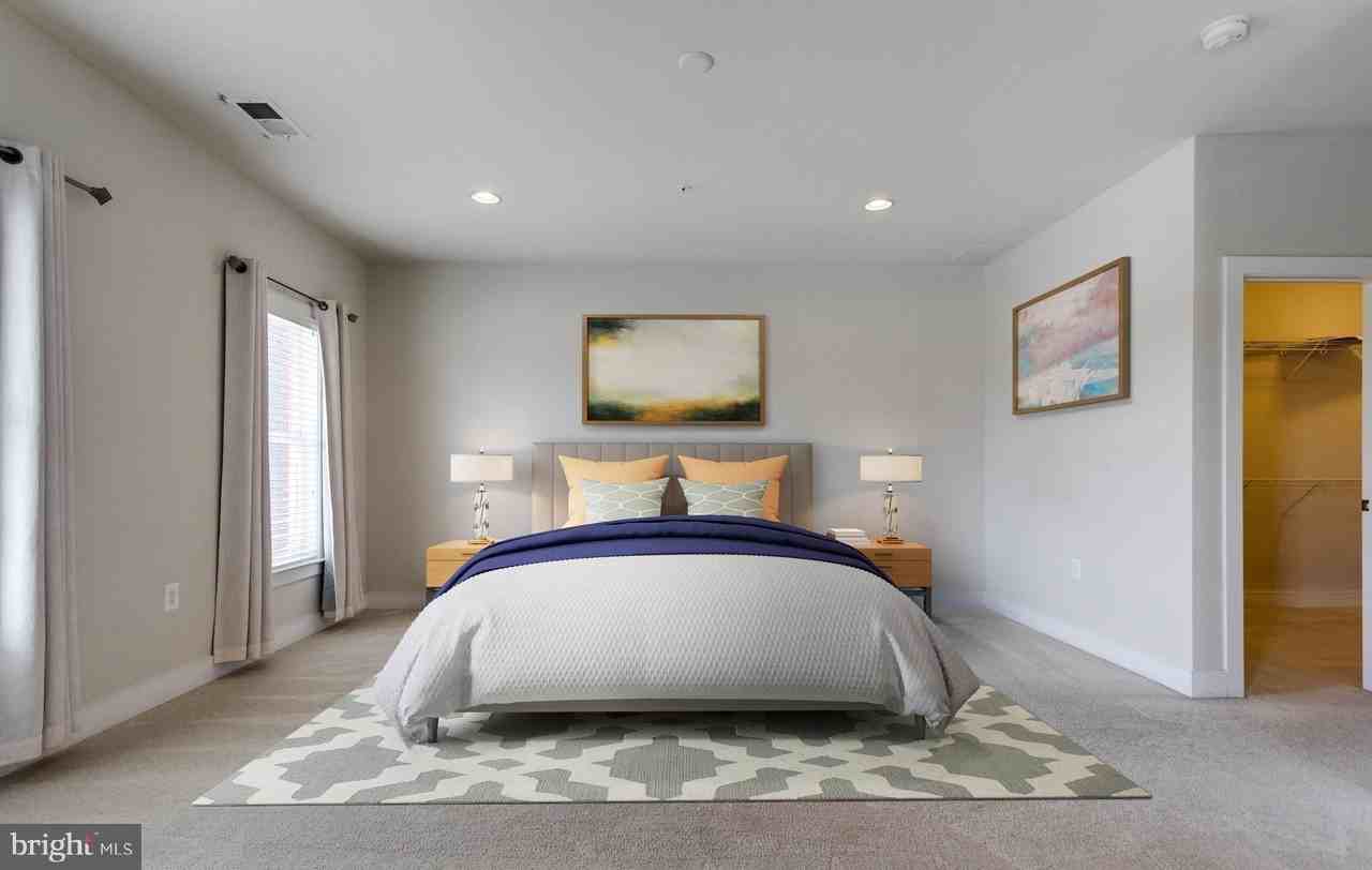 737 Diamond Ave #102 - Photo 7 of 38