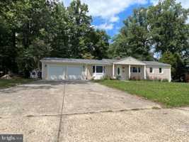 featured image of 3704 Bevan Dr