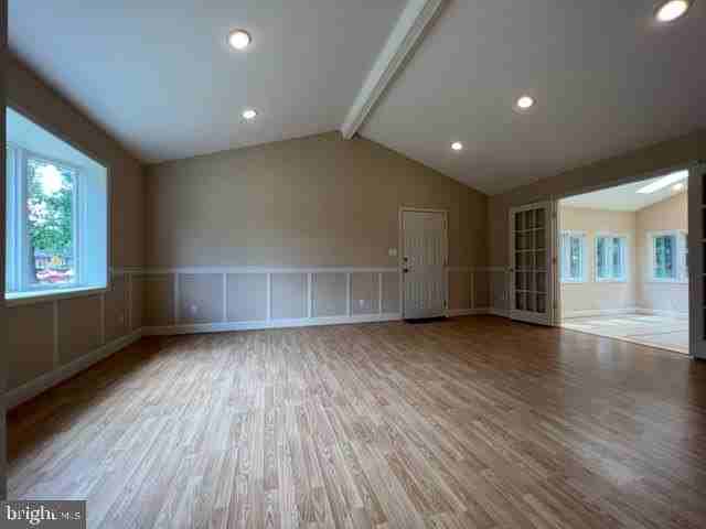 3704 Bevan Dr - Photo 6 of 32