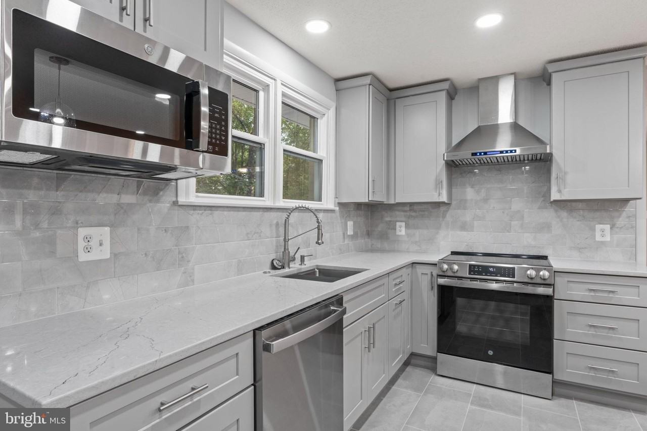 270 Olde Concord Rd - Photo 5 of 50